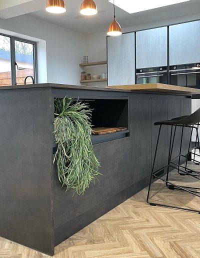 Modern kichen in derby installation